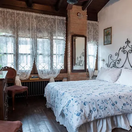 Cascina La Buca * Castello di Serravalle
